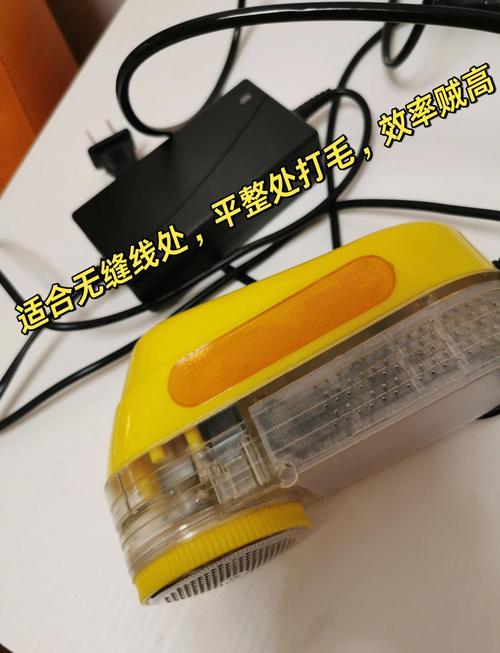 羊毛大衣起球怎么办？修剪器使用 + 预防技巧