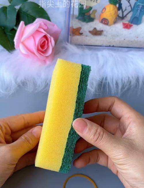 洗碗海绵用久了会致癌?更换周期与清洁方法