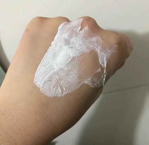 过期面膜用途！擦拭家具表面