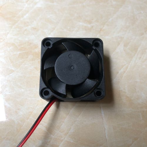 投影仪散热静音法！自制简易散热风扇